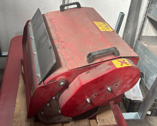 Trinciatrice TR 60 usata con coltelli a Y per motocoltivatore